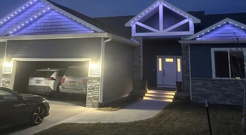 Permanent Holiday Lighting in Des Moines, IA | Year-Round Outdoor Lighting for Your Home